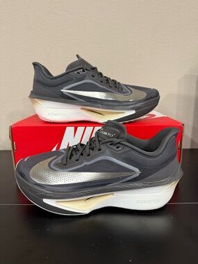 Size 10.5 - Jakob Ingebrigtsen x Nike Zoom Fly 6 “Medium Ash”